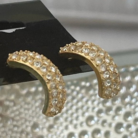 Vintage Roman Gold Tone And Crystal Earrings - Picture 4 of 14